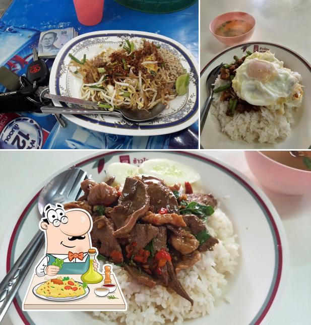 ร้านพรดี อาหารตามสั่ง
