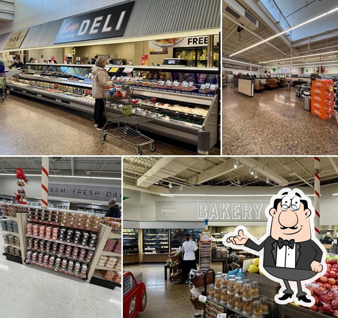 Hy-Vee Grocery Store