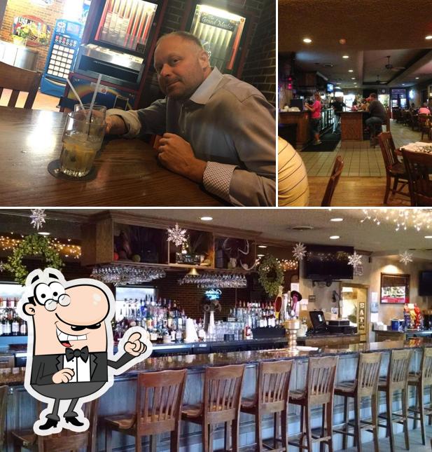 Tilly's Bar and Grill