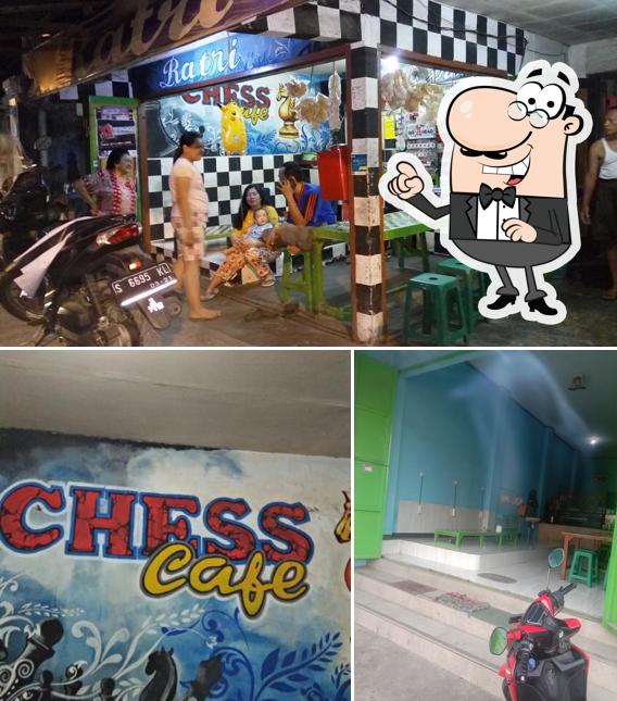 Warung Ratri "Chess Cafe" Babat