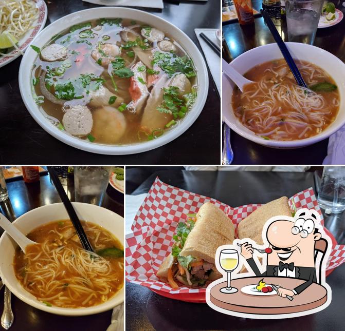 Sunny Pho