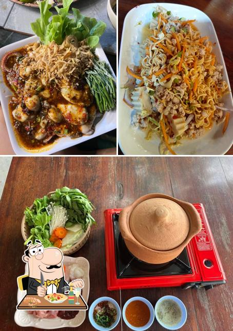 ครัวโพธิ์​เงินริมบึงบัว &หมูกระทะ