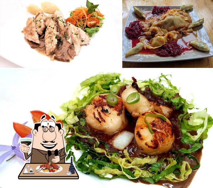 "Papugami Euro Bistro & Tiki Bar"