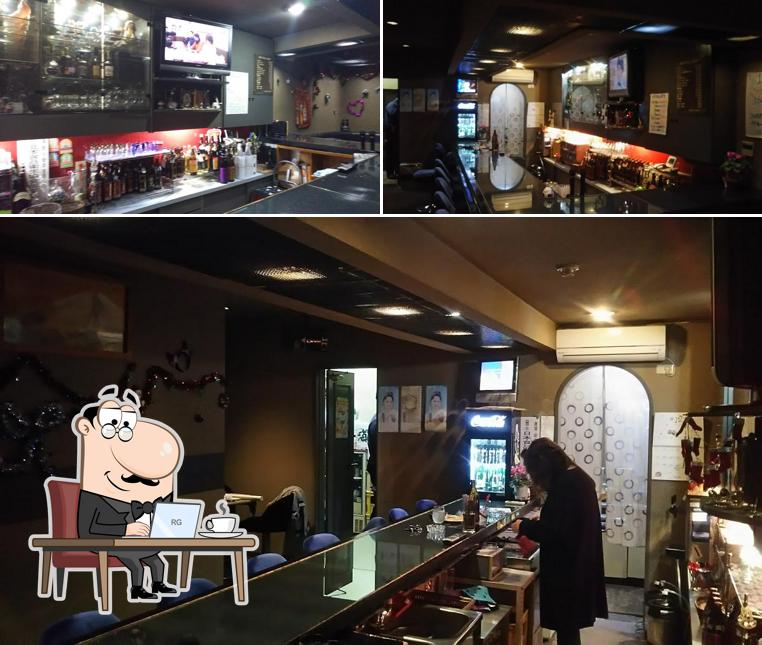 粋明館