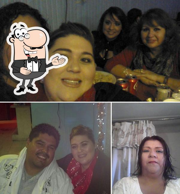 Las Playitas Bar & Grill