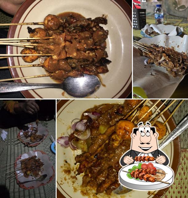Sate Ayam Pak Siri Solo