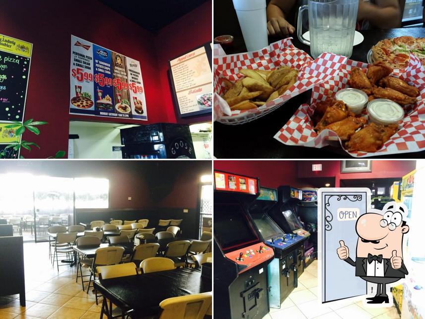 Rocco's Pizza