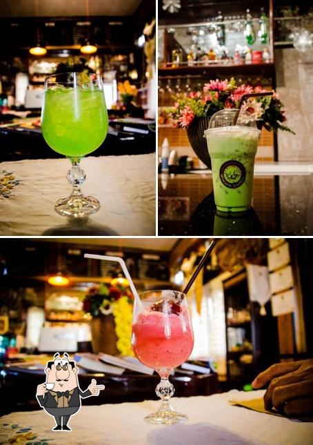 Wimarn Cafe& ชาตันหยง สาขาแม่จัน Chiang Rai