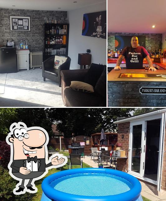 Parker's Bar & Grill