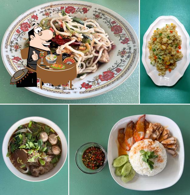 ร้านอาหารจัดจ้าน ย่านนี้ ณ ชุมแพ ตามสั่งดังใจ