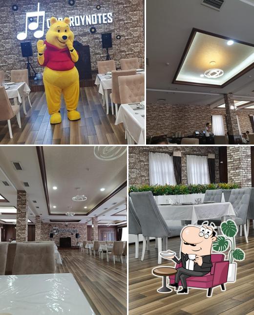 Oqsaroy