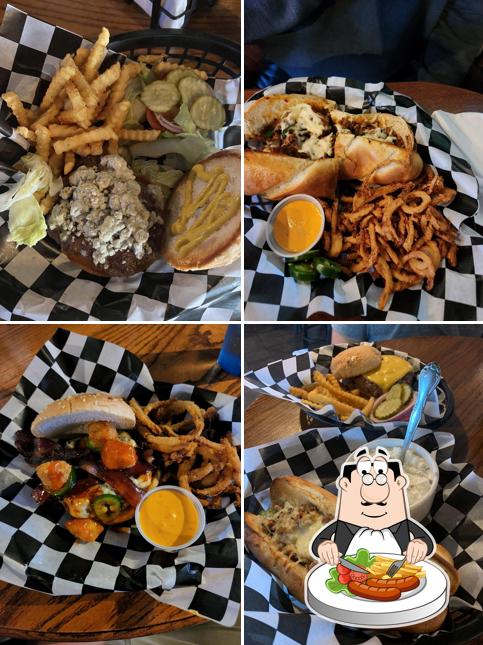 Pally's Bar and Grille