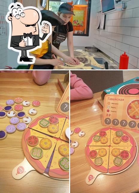 Savor Scrumptious Pizza at Samara's Finest Pizzerias