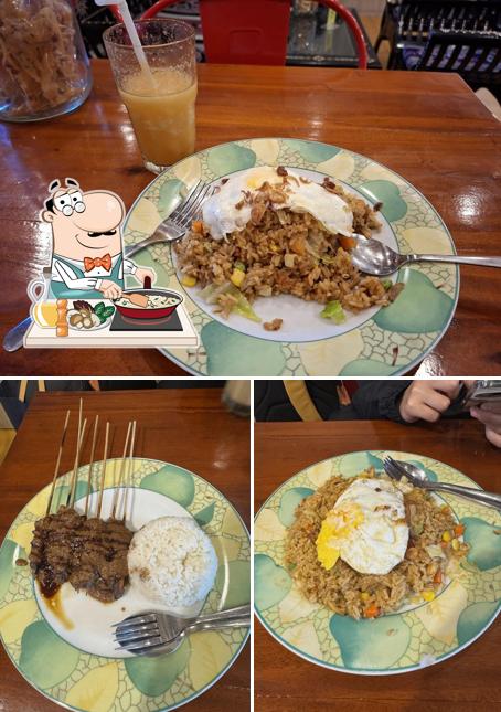 Warung Padang / Miroso Siko