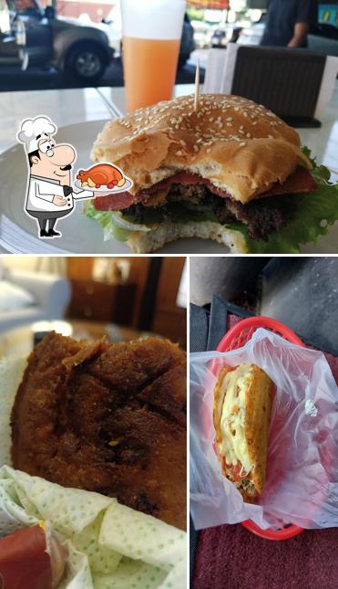 La Empanada (! Que rico una empanada ¡)