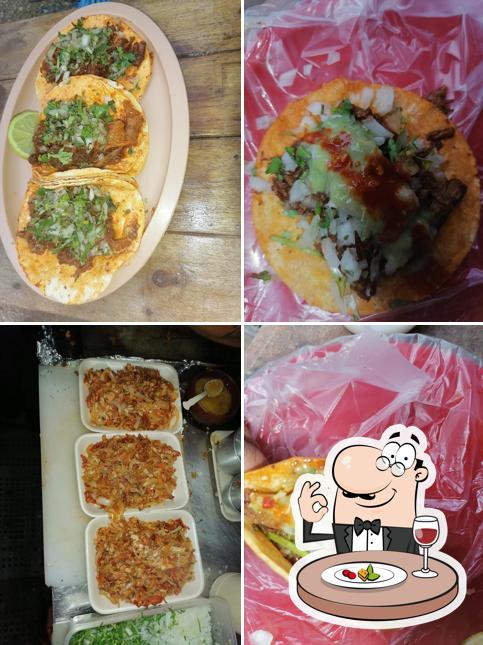 Tacos y Tortas "LA BARBACHA"