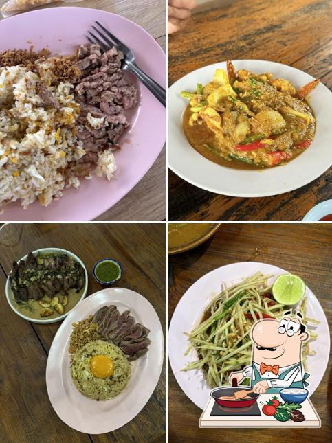 ร้านนัว อาหารอีสาน ข้าวต้ม1บาทแม่ขะจาน