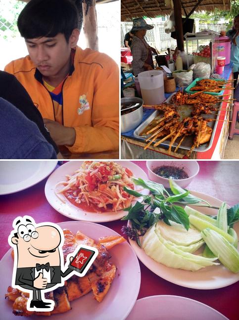 เพิงส้มตำ เยื้อง อบต.โพไร่หวาน