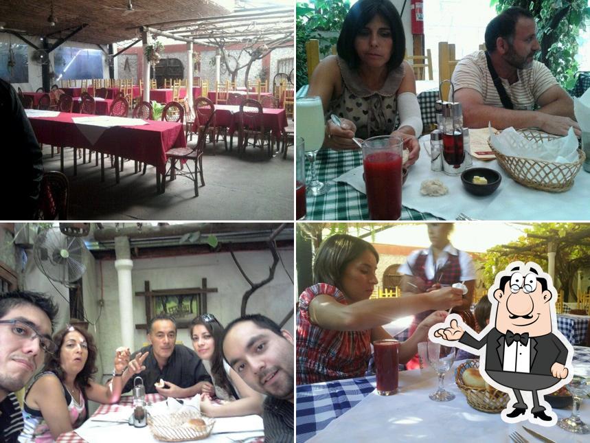 El Parrón de Pomaire, Restaurant