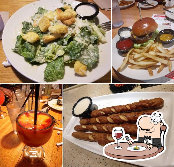 Applebee's Grill + Bar