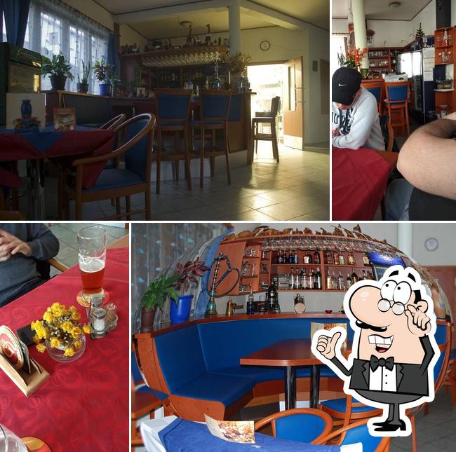 Modrá restaurace
