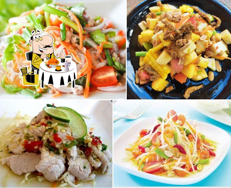 ร้านบ้านฉัน ข้าวซอยไก่ ส้มตำ ยำแซ้ป น้ำผลไม้ปั่น