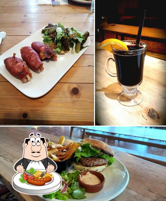 Le Saltimb'arts " Guinguette en folie "