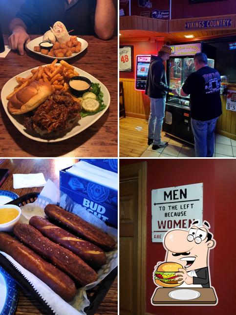 Lakes Sports Bar & Grill