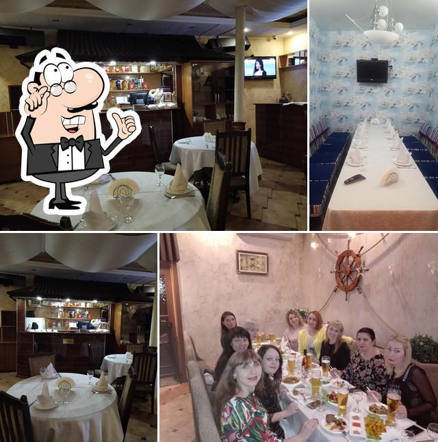 Посмотрите на внутренний интерьер "Джонка"