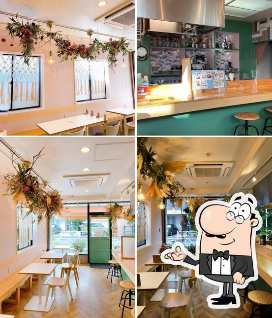 Weekend Green & Cafe