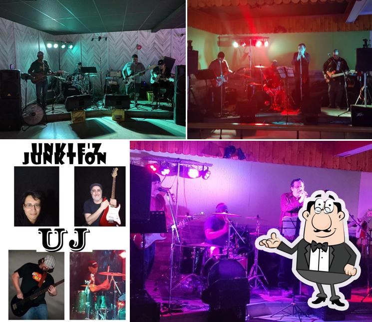 Loon Lake Hotel & Bar