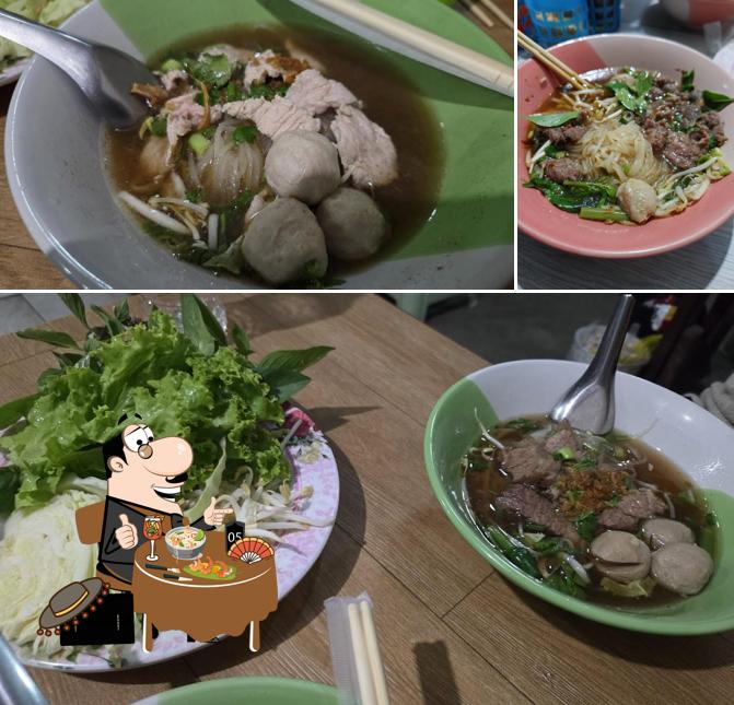 Pork noodle soup