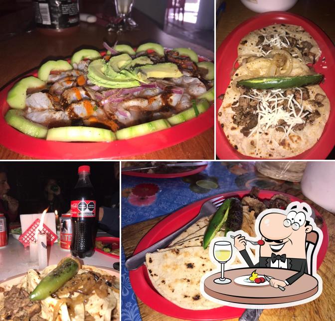 Tacos y Mariscos Charly