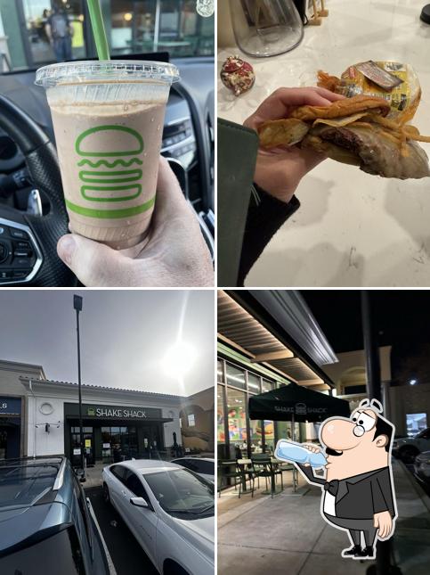 Shake Shack Folsom
