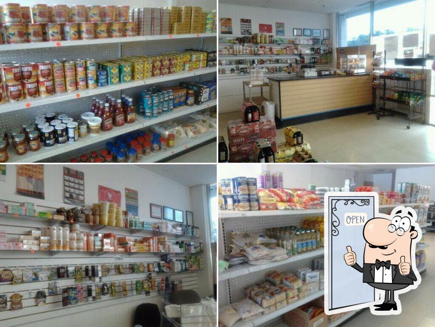 J Tropical Market
