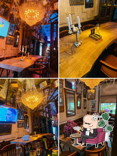 Интерьер "Он пришел…"