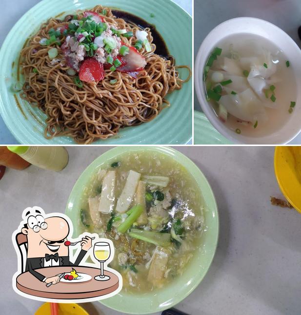 CHONG LAP YOW RESTAURANT 云吞水饺面