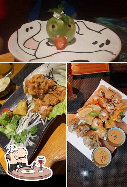 Еда в "ЯКИТОРИИ"