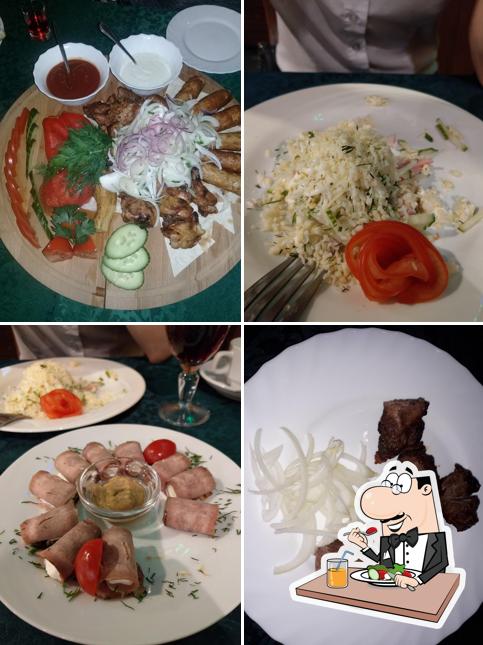 Еда в "Валенке"