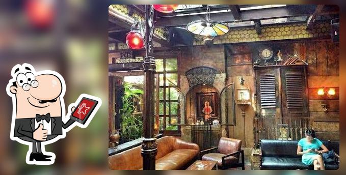 Cafe' Vic