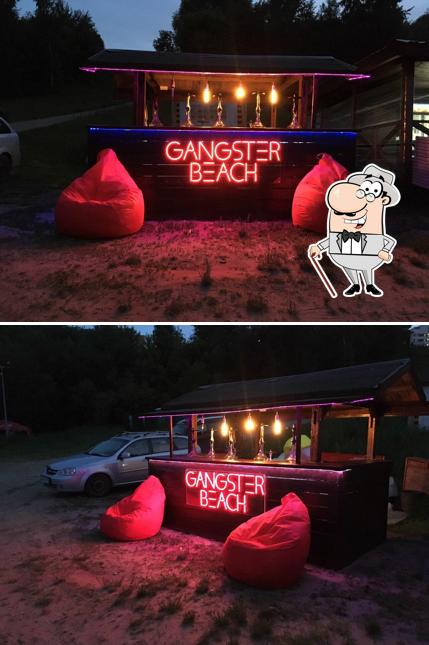 Gangster Lounge Beach