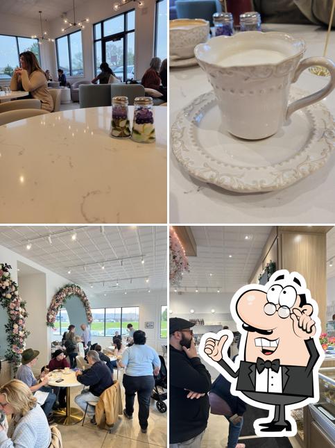Roses & Berries Cafe