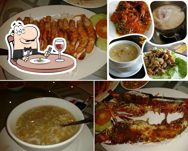 Pavilion Seafood & Barbeque