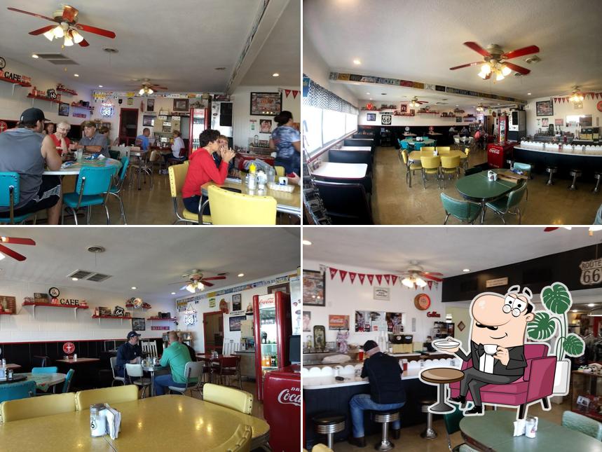 Midpoint Cafe