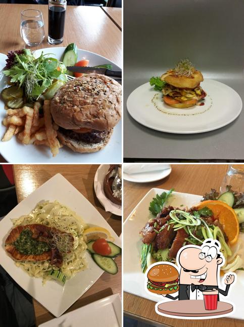 Intermezzo Cafe, Bar & Restaurant