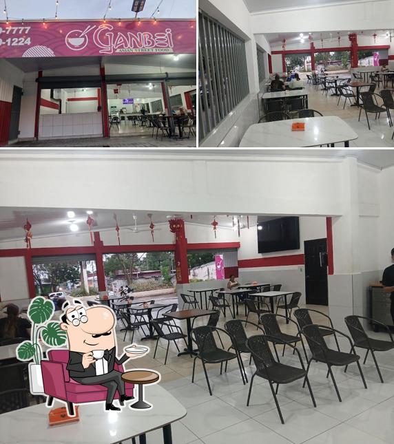 Restaurante Ganbei primero de mayo