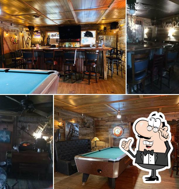 Mom's Bar