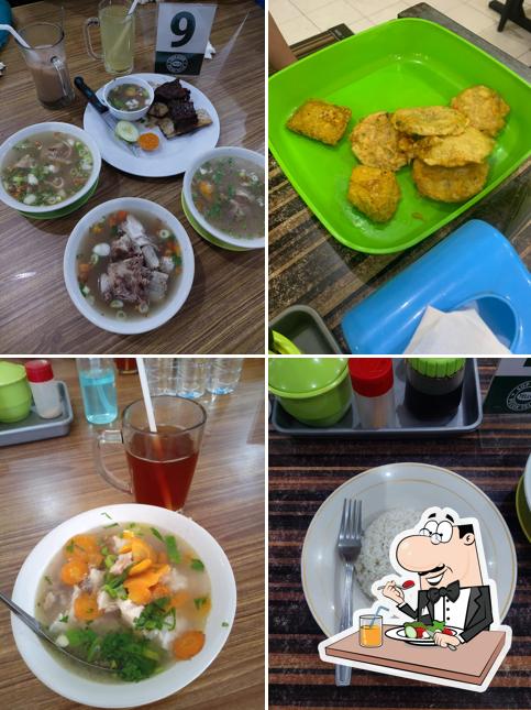 Sop Ayam Pecok Tellu Jember