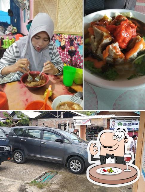 Pondok Bakso Raksasa