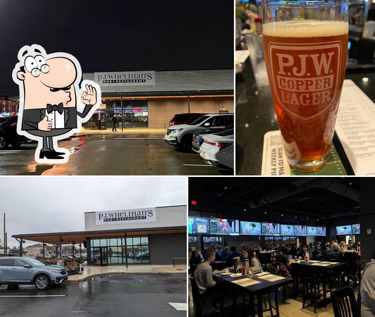 P.J. Whelihan's Pub + Restaurant - Lawrence Park